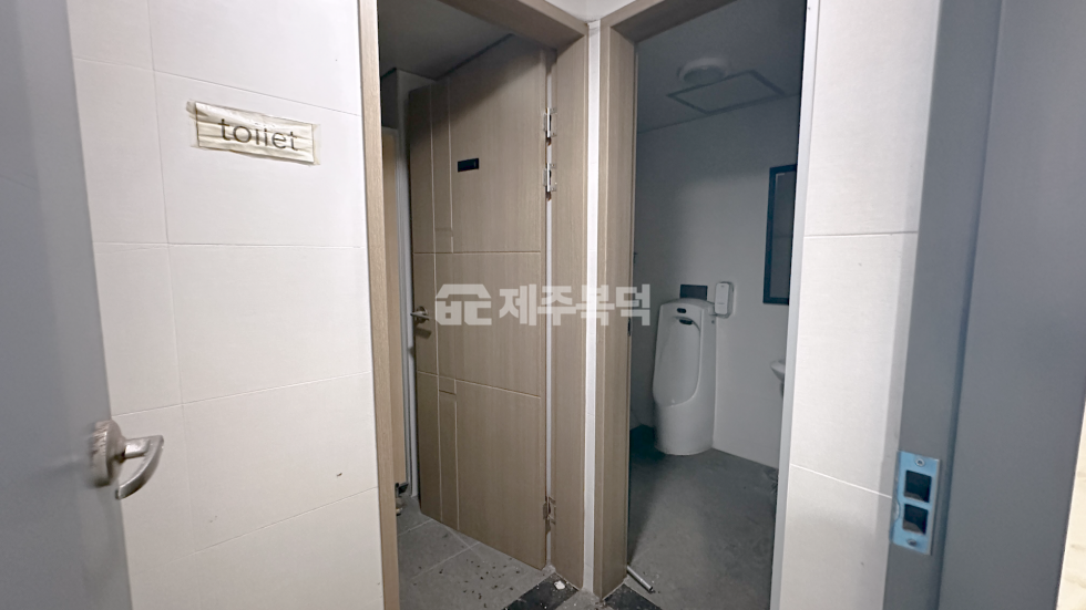 제주 제주시 오라삼동 제주시 오라삼동 연삼로 대도로변에 붙은 권리금 없는 넓은 상가 연세 매물번호 10057 사진 14