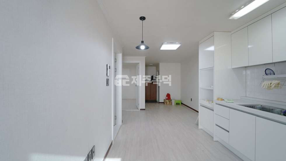 제주 제주시 외도일동 429-2 (외도경일주택) 외도경일주택동 제주시 외도일동 1억대 다세대 빌라 주택 매매 매매 매물번호 10009 사진 2