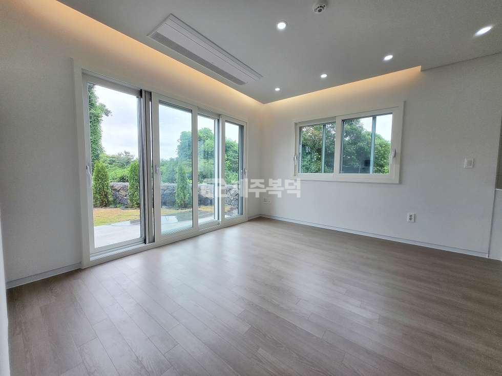 제주 제주시 한경면 조수리 제주시 한경면 조수리 가성비 좋은 신축 주택 매매 매물번호 10078 사진 6