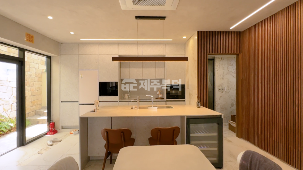 제주 제주시 구좌읍 월정리 제주시구좌읍 월정리 인피니티풀 고급 단독주택 할인 매매 매매 매물번호 10087 사진 9