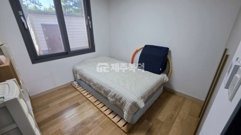 제주 제주시 구좌읍 행원리 제주시 구좌읍 대지287평! 태양광. 텃밭.창고까지 갖춘 전원주택 매매 매물번호 10117 사진 12