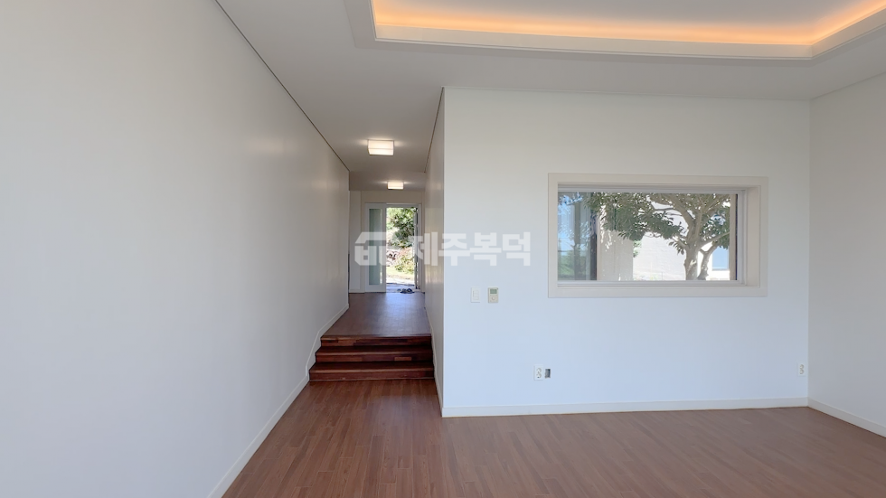 제주 제주시 한림읍 금악리 제주시 한림읍 금악리 금오름 자락에 위치한 마당이 넓은 주택 매매 매물번호 10101 사진 17