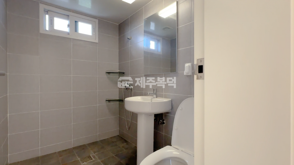 제주 제주시 한림읍 금악리 제주시 한림읍 금악리 금오름 자락에 위치한 마당이 넓은 주택 매매 매물번호 10101 사진 29